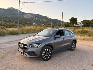 Mercedes-Benz GLA 250 2022