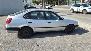 Toyota Corolla 1998 Liftback-thumb-1