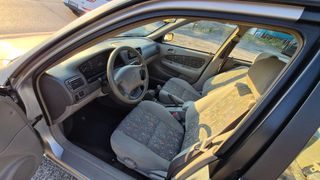 Toyota Corolla 1998 Liftback-thumb-4