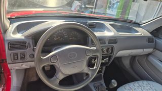Toyota Starlet 1997-thumb-7
