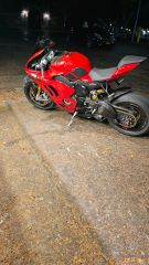 Ducati Panigale V4 S 2024-thumb-4