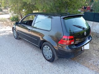 Volkswagen Golf 2001 1.4