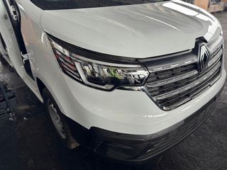 RENAULT TRAFIC III IV 2024