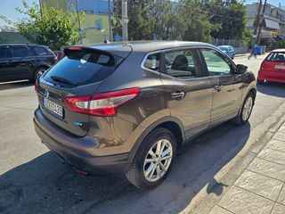 Nissan Qashqai 2015 1.5 DCI DIESEL-thumb-2