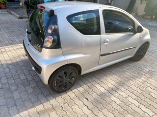 Citroen C1 2009-thumb-1