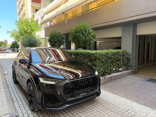 Audi RSQ8 2022-thumb-6