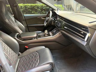 Audi RSQ8 2022-thumb-13