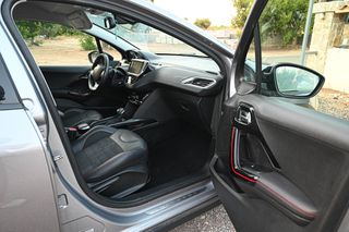 Peugeot 2008 2019 e-THP GT Line AUTOMATIC-thumb-6