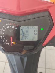 Sym VF 185 2021-thumb-6