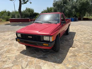 Toyota Hilux 1985 ΥΝ56 2WD 2Y