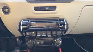 Suzuki Ignis 2019 HYBRID_1245cc_Du/Jet_-thumb-23