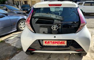 Toyota Aygo 2015 1.0_X_PLAY_F1_AUTOMATO_Led_Camera_-thumb-32