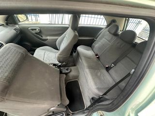 Opel Corsa 2002 C SPORT-thumb-9