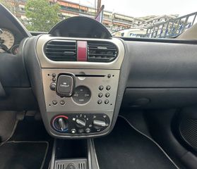 Opel Corsa 2002 C SPORT-thumb-11