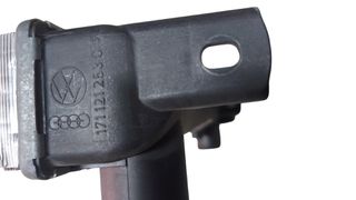 ΓΝΗΣΙΟ ΨΥΓΕΙΟ ΝΕΡΟΥ ΚΙΝΗΤΗΡΑ VW 171121253AD GOLF 1, POLO 1, SCIROCCO 1 ....-thumb-1