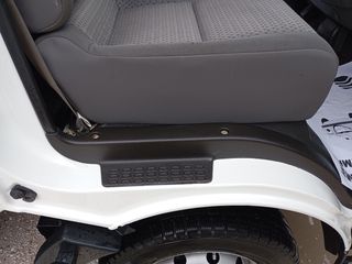 Ανατροπή Nissan 2012 Cabstar-thumb-36