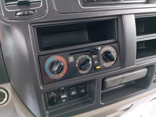 Ανατροπή Nissan 2012 Cabstar-thumb-23