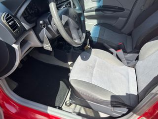 Kia Picanto 2007-thumb-10
