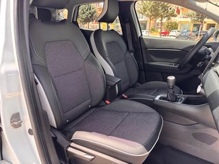 Renault Captur 2024 1.0 TCe TECHNO-thumb-44