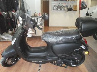 Daytona Diva 125e LX 2026-thumb-1