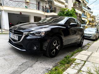Mazda 2 2016-thumb-3