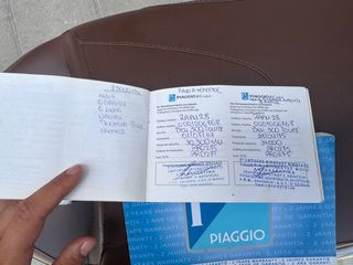Piaggio Beverly 300i Tourer 2009-thumb-12