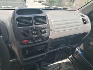Suzuki Ignis 2001-thumb-2