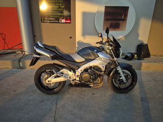 Suzuki GSR 600 2007 GSR 600-thumb-1