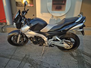 Suzuki GSR 600 2007 GSR 600-thumb-4