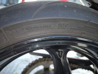 Suzuki GSR 600 2007 GSR 600-thumb-7