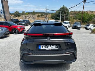 Toyota C-HR 2024 1.8 HYBRID C-LUB-thumb-3