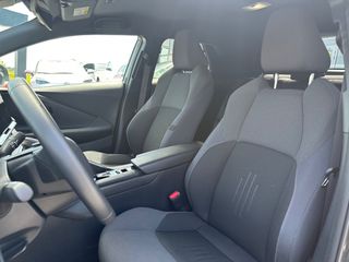 Toyota C-HR 2024 1.8 HYBRID C-LUB-thumb-10