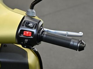 Vespa GTS Super Sport 310 2026 310 E5+ 30 ATOΚΕΣ ΔΟΣΕΙΣ-thumb-12