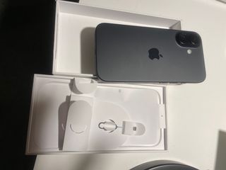 Iphone 16 - 128 GB Μαύρο-thumb-2