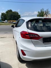 Ford Fiesta 2018-thumb-4