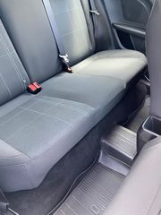 Ford Fiesta 2018-thumb-8