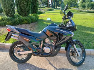 Honda Transalp 2006