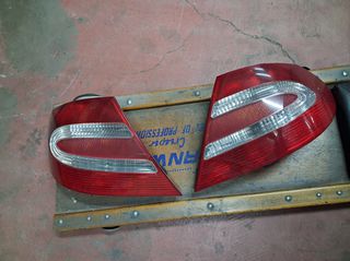 Πίσω φανάρια clk 200 w209