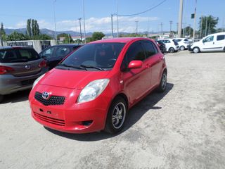 Toyota Yaris 2006-thumb-1