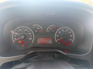 Κλούβα Peugeot 2017 beeper hdi-thumb-3