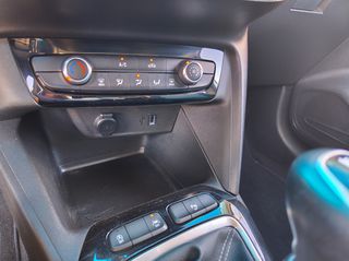 Opel Corsa 2022 ΒΕΝΖΙΝΗ 1200cc FULL EXTRA-thumb-26