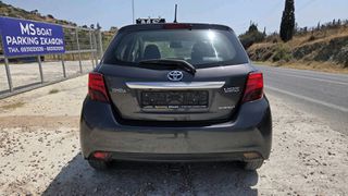 Toyota Yaris 2016 1.5 Hybrid Comfort-thumb-7