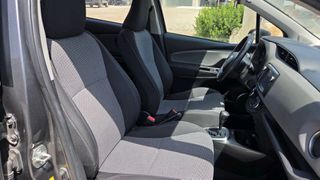 Toyota Yaris 2016 1.5 Hybrid Comfort-thumb-30