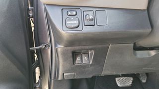 Toyota Yaris 2016 1.5 Hybrid Comfort-thumb-34