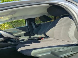 Peugeot 208 2022 1.2_STYLE_101hp-thumb-10