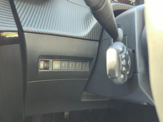 Peugeot 208 2022 1.2_STYLE_101hp-thumb-11