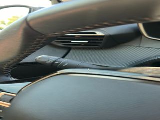 Peugeot 208 2022 1.2_STYLE_101hp-thumb-16