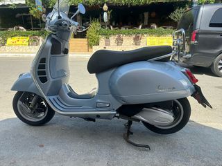 Vespa GTS 300 2022
