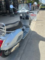 Vespa GTS 300 2022-thumb-4