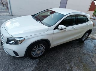 Mercedes-Benz GLA 180 2017